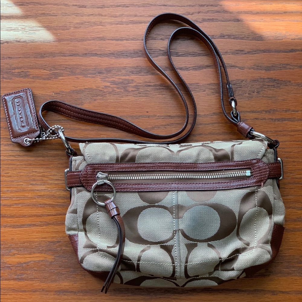 Coach cross body purse